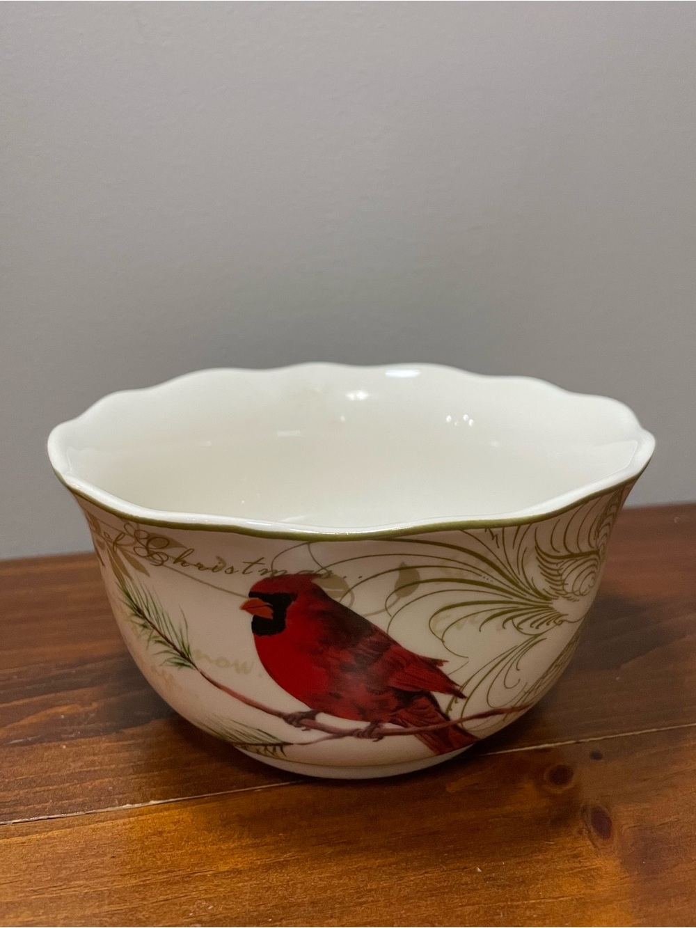 222 Fifth White Porcelain Bowl with Red Cardinal and Gold Scroll
